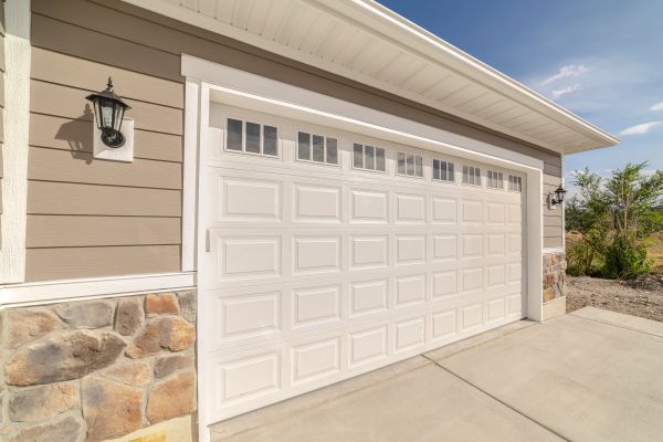 Cost of Garage Lifting in Eau Claire